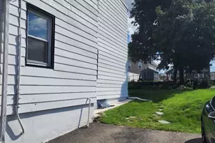26 Union St, Lodi, NJ 07644 - Photo 2