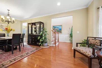 8 Hopkinson Ln, Franklin Township, NJ 08873 - Photo 18