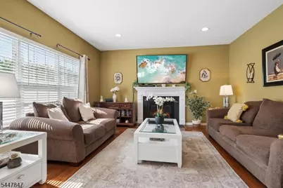 8 Hopkinson Ln, Franklin Township, NJ 08873 - Photo 14