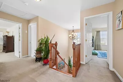 8 Hopkinson Ln, Franklin Township, NJ 08873 - Photo 20