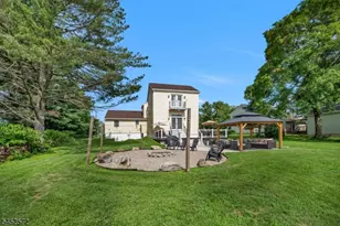 5 Mill Brook Rd, Raritan Township, NJ 08822 - Photo 8