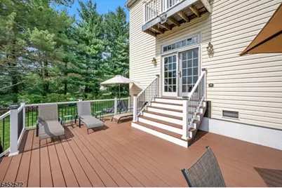 5 Millbrook Rd, Raritan Township, NJ 08822 - Photo 4