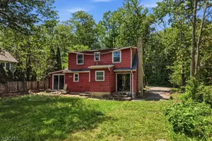 71 Center St, West Milford, NJ 07480 - Photo 26