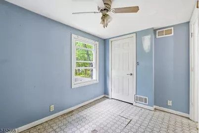 71 Center St, West Milford, NJ 07480 - Photo 24