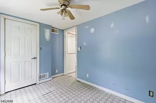 71 Center St, West Milford, NJ 07480 - Photo 22