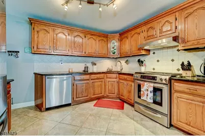 115 Olive Ave, Pompton Lakes, NJ 07442 - Photo 14