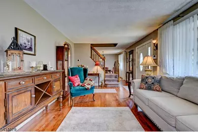 115 Olive Ave, Pompton Lakes, NJ 07442 - Photo 8