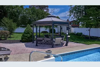 37 Keilana Dr, Wayne, NJ 07470 - Photo 26