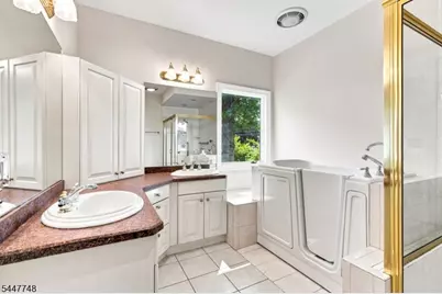 907 Colonia Rd, Elizabeth, NJ 07208 - Photo 22