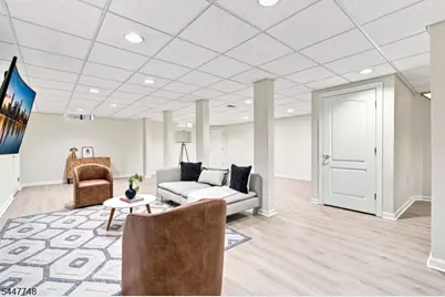 907 Colonia Rd, Elizabeth, NJ 07208 - Photo 40