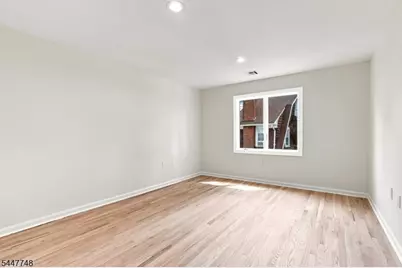 907 Colonia Rd, Elizabeth, NJ 07208 - Photo 32