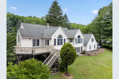 251 W Mountain Rd, Sparta Township, NJ 07871 - Photo 4