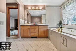 251 W Mountain Rd, Sparta Township, NJ 07871 - Photo 28