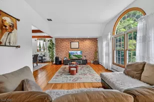 251 W Mountain Rd, Sparta Township, NJ 07871 - Photo 8