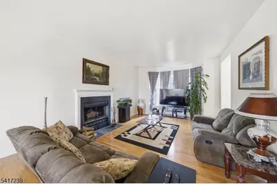 15 Dana Dr, Andover Township, NJ 07848 - Photo 4