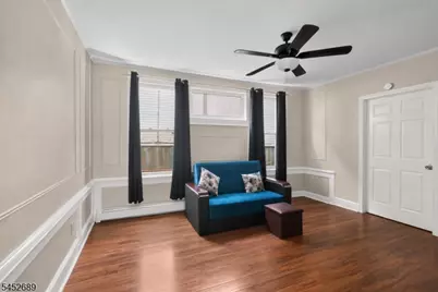 596 S 19th St, Newark, NJ 07103 - Photo 14