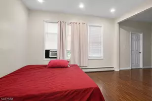 596 S 19th St, Newark, NJ 07103 - Photo 32