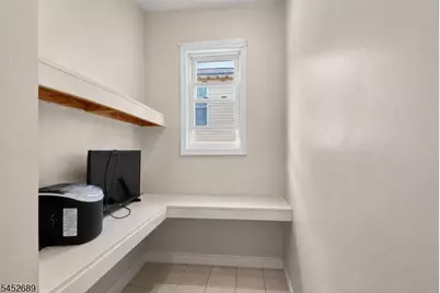 596 S 19th St, Newark, NJ 07103 - Photo 12