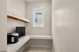 596 S 19th St, Newark, NJ 07103 - Photo 12