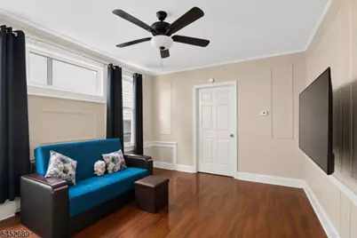 596 S 19th St, Newark, NJ 07103 - Photo 16