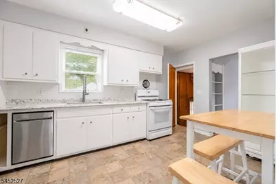 305 Manning Ave, North Plainfield, NJ 07060 - Photo 8