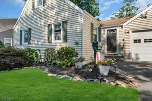 34 Baldwin Ave, South Bound Brook Boro, NJ 08880 - Photo 4