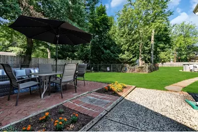 34 Baldwin Ave, South Bound Brook Boro, NJ 08880 - Photo 32