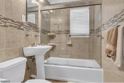 34 Baldwin Ave, South Bound Brook Boro, NJ 08880 - Photo 20