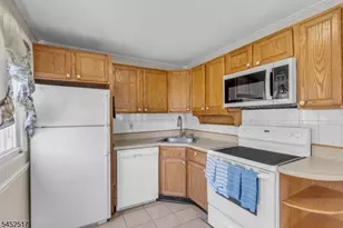 34 Baldwin Ave, South Bound Brook Boro, NJ 08880 - Photo 12
