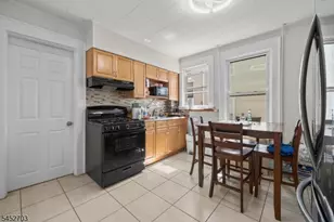 4 Gillies St, Clifton, NJ 07013 - Photo 14