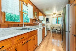 131 S Ridgedale Ave, East Hanover Township, NJ 07936 - Photo 12