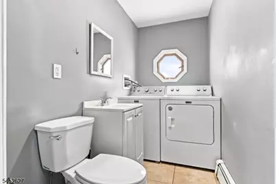 1528 Washington Ave, Pompton Lakes, NJ 07442 - Photo 18