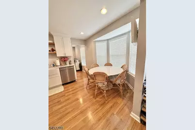 430 Azalea Terrace, Branchburg Township, NJ 08876 - Photo 2