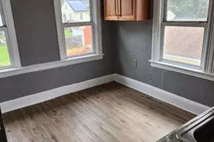 341 Sumner Ave, Plainfield, NJ 07062 - Photo 2