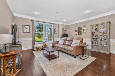 126 Albert Dr, Union Township, NJ 08809 - Photo 12