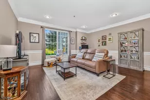 126 Albert Dr, Union Township, NJ 08809 - Photo 12
