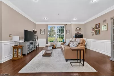 126 Albert Dr, Union Township, NJ 08809 - Photo 14