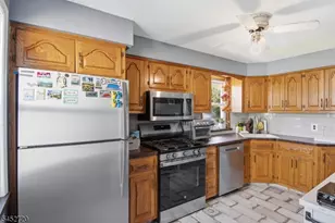 78 Stanley St, Clifton, NJ 07013 - Photo 10