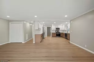 71 Moore Pl, Belleville, NJ 07109 - Photo 4
