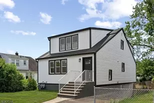 71 Moore Pl, Belleville, NJ 07109 - Photo 1