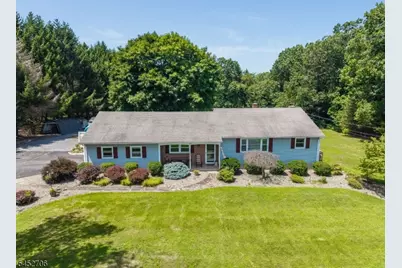 135 Rockafellow's Mill Road, Readington, NJ 08822 - Photo 2