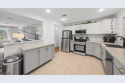 21 Struble Ln, Rockaway Township, NJ 07866 - Photo 14