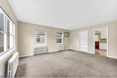 30 Pequannock Ave, Pompton Lakes, NJ 07442 - Photo 4