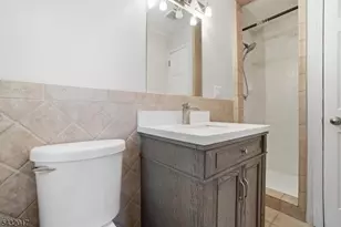 43 Oakland Ave, West Caldwell, NJ 07006 - Photo 10