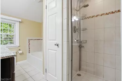 43 Oakland Ave, West Caldwell, NJ 07006 - Photo 14