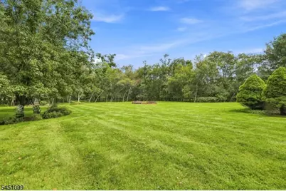 22 Ascot Dr, Washington Township, NJ 07853 - Photo 38