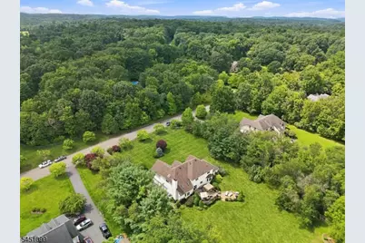 22 Ascot Dr, Washington Township, NJ 07853 - Photo 44