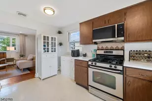 343 Delawanna Ave, Clifton, NJ 07014 - Photo 6