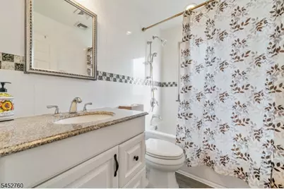 343 Delawanna Ave, Clifton, NJ 07014 - Photo 8