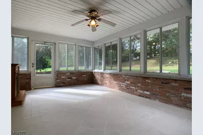 437 Patton Pl, Wyckoff Township, NJ 07481 - Photo 6